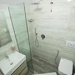 Xhuli شكودر
