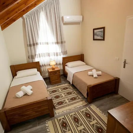 Xhuli Casa de hóspedes Shkodër