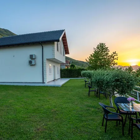 Casa de hóspedes Xhuli Shkodër