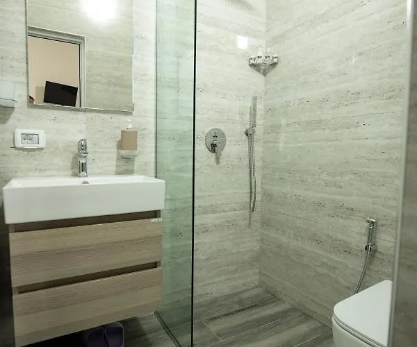 Xhuli Guest house 3*